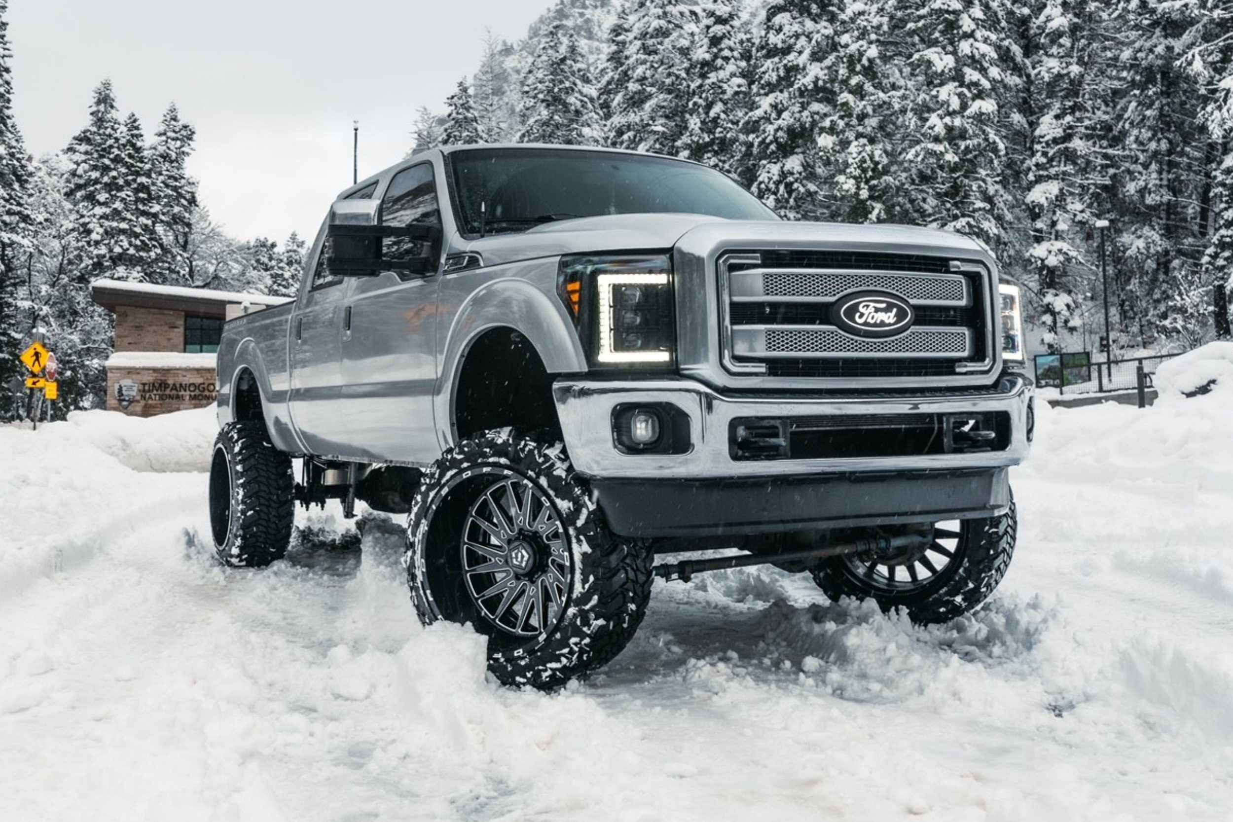 Ford Super Duty (11-16) XB LED Headlights Hover