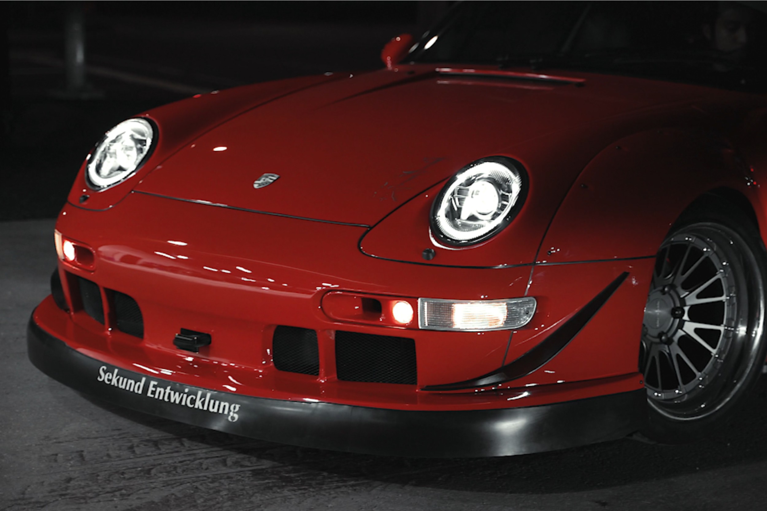 Porsche 911 993 (94-98): Morimoto XB LED Headlights Hover