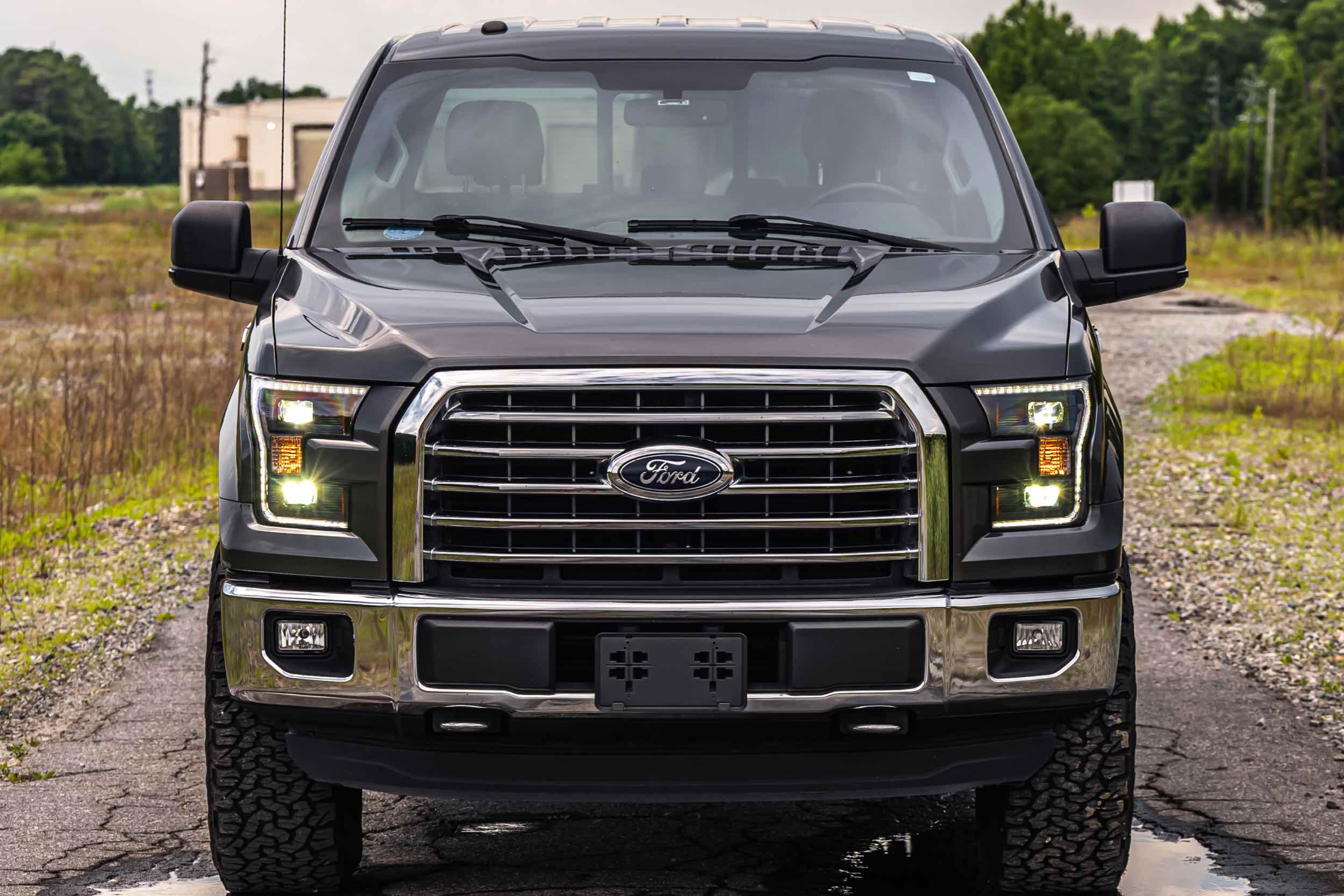 Ford F-150 (15-17) XB Hybrid LED Headlights Hover