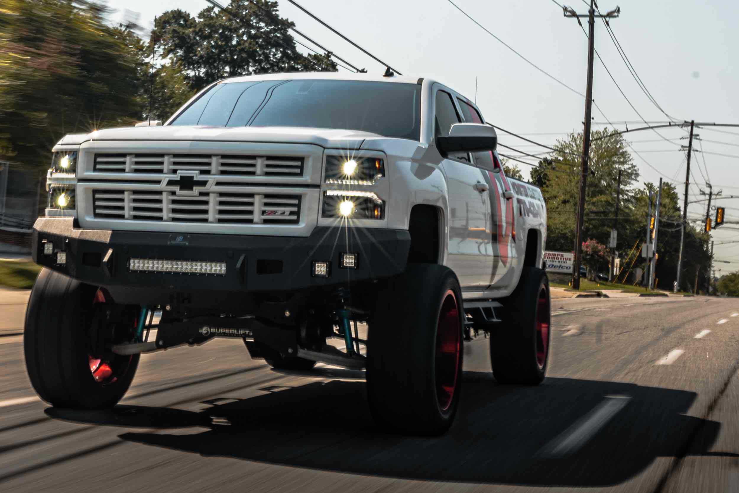 Chevrolet Silverado 1500 (14-15) XB LED Headlights Hover