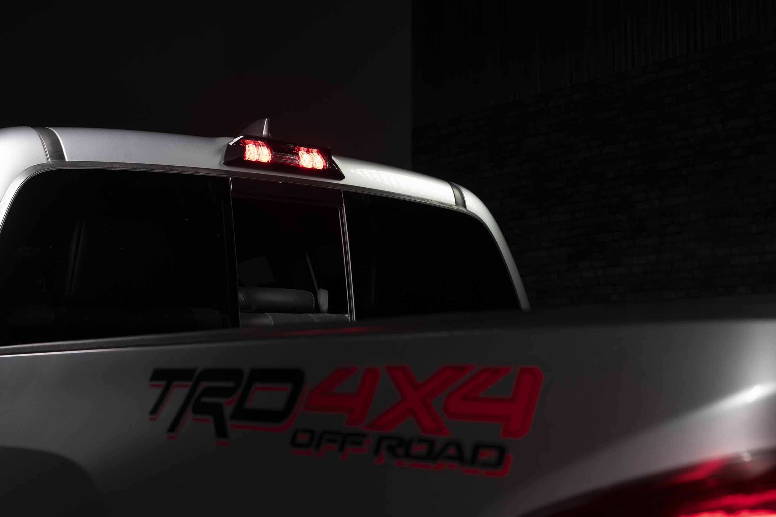 Toyota Tacoma (16-23) X3B LED Brake Light Hover