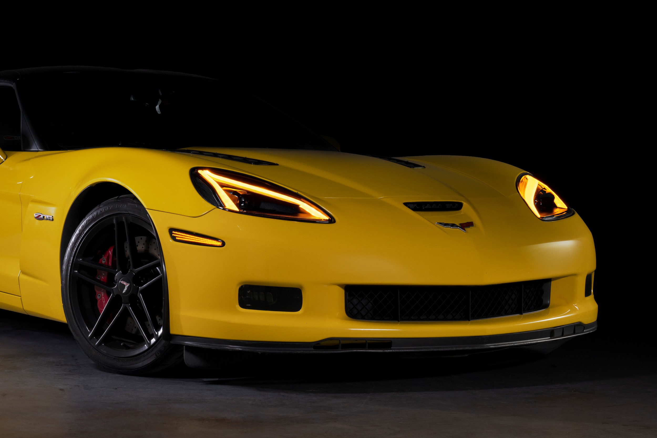 Chevrolet Corvette C7 (14-19) XB LED Headlights (Gen II) Hover